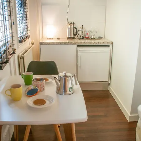 Bed & Breakfast The Warehouse 3*